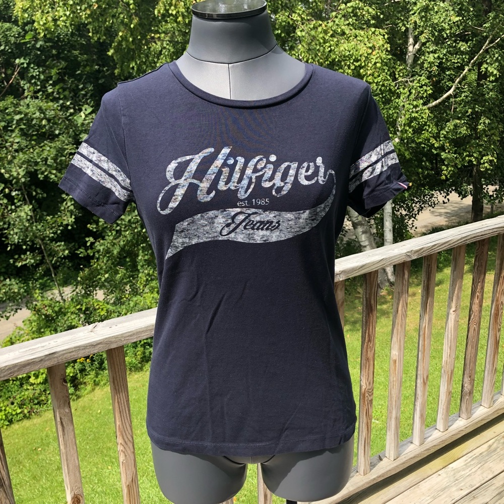 Women’s Small TOMMY HILFIGER Jeans Navy‎ Blue Sporty Graphic T-Shirt